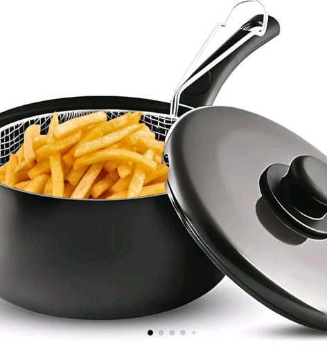 Chips pan with - , basket